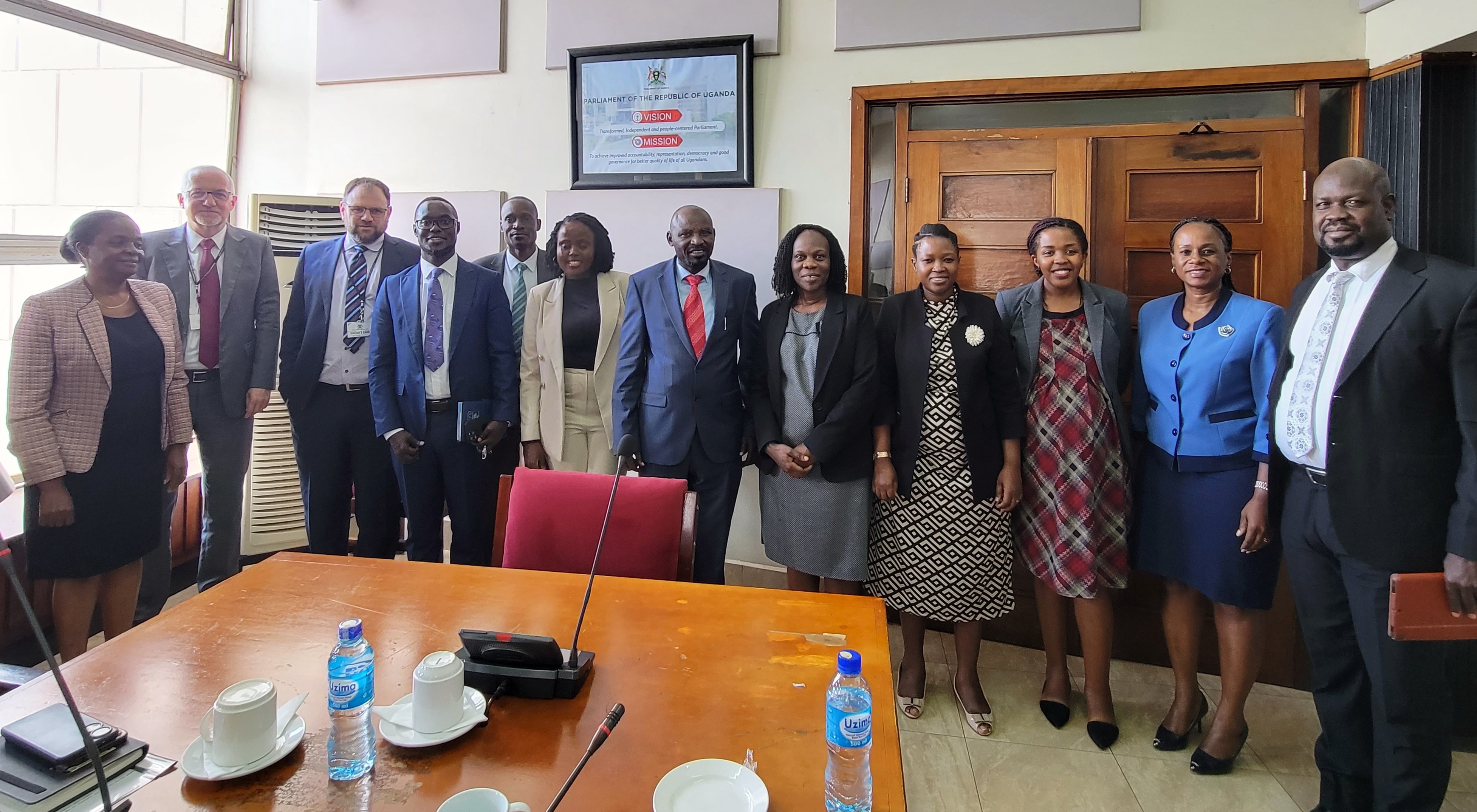 Group photo of experts in Uganda